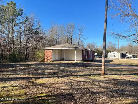 Exterior - 769 Mays Rd, Coldwater, MS 38618 photo 2 of 9