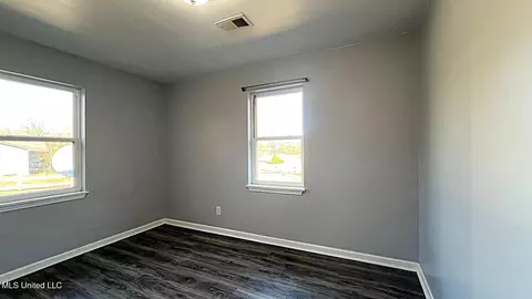 Bedroom - 769 Mays Rd, Coldwater, MS 38618 photo 4 of 6