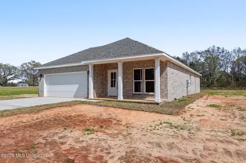 Exterior - 220 Marshall Smith Rd, Lucedale, MS 39452 photo 2 of 4