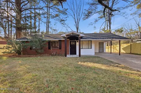 2877 Teresa Dr, Jackson, MS 39212