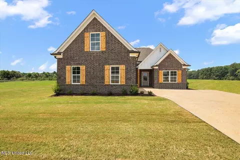 6416 Clover Ct, Walls, MS 38680