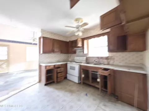 Kitchen - 18391 Brass Ln, Saucier, MS 39574 photo 1 of 1