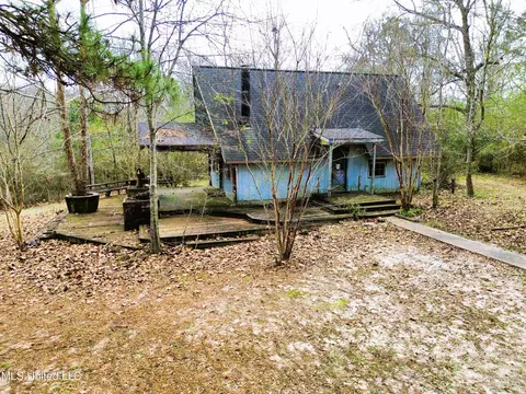 18391 Brass Ln, Saucier, MS 39574