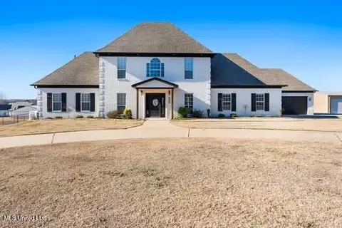 4445 Robertson Gin Rd, Hernando, MS 38632