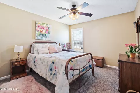 Bedroom - 4445 Robertson Gin Rd, Hernando, MS 38632 photo 5 of 6