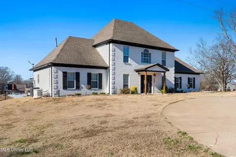 Exterior - 4445 Robertson Gin Rd, Hernando, MS 38632 photo 4 of 4