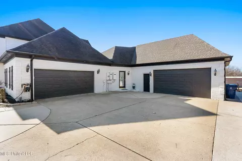 Other - 4445 Robertson Gin Rd, Hernando, MS 38632 photo 1 of 10