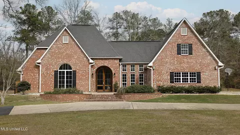 1195 Eleanor Dr, Mccomb, MS 39648