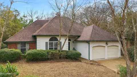 28 Moss Woods Cv, Madison, MS 39110