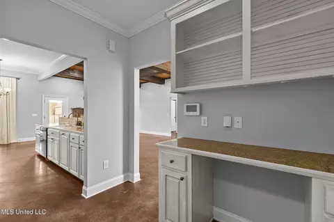 Entry Way - 306 Siltstone Rdg, Brandon, MS 39047 photo 6 of 6
