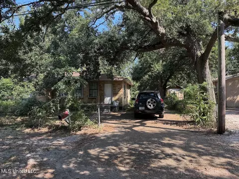 2020 41st Ave, Gulfport, MS 39501