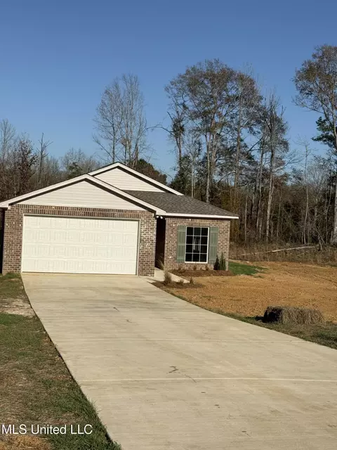 1008 Shiloh Ln, Crystal Springs, MS 39059