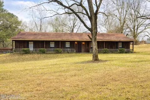 1201 Mccluer Rd, Jackson, MS 39212