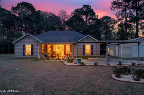 6030 Hwy 43 N, Poplarville, MS 39470