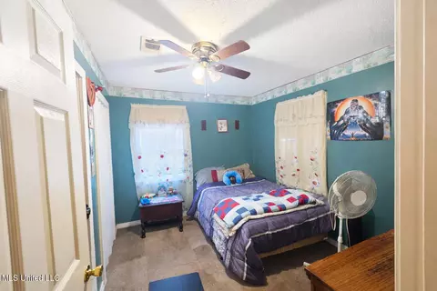Bedroom - 5113 Valley St, Moss Point, MS 39563 photo 1 of 3