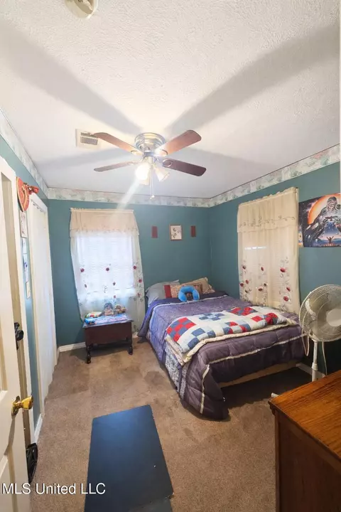 Bedroom - 5113 Valley St, Moss Point, MS 39563 photo 2 of 3