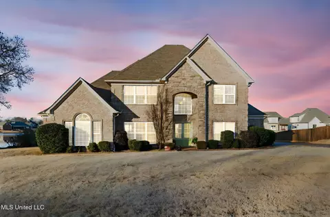 1606 N Montys Cir, Southaven, MS 38672