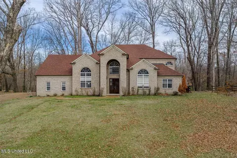 4784 Austin Rd, Nesbit, MS 38651