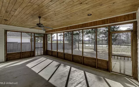 Exterior - 169 Shore View Dr, Madison, MS 39110 photo 6 of 14