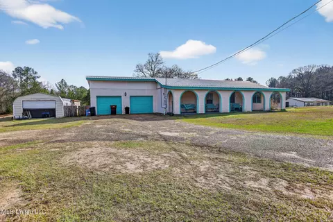 117 Cooper Rd, Purvis, MS 39475
