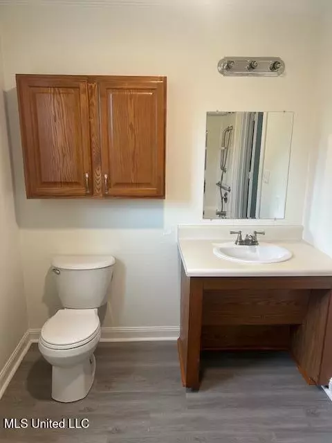 Bath - 19316 Eldridge Dr, Saucier, MS 39574 photo 2 of 2