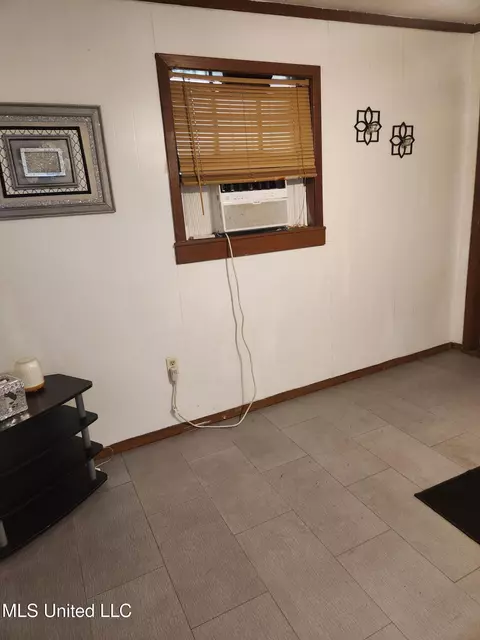 Other - 1166 Killarney St, Jackson, MS 39212 photo 5 of 7