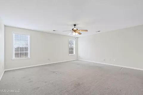 Bedroom - 328 E Crockett Loop, Hernando, MS 38632 photo 2 of 6