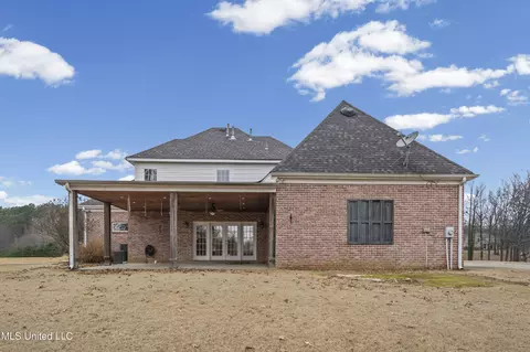 Other - 328 E Crockett Loop, Hernando, MS 38632 photo 5 of 9