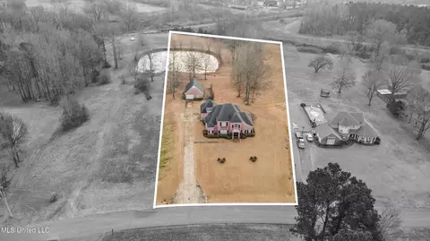 View/Area - 328 E Crockett Loop, Hernando, MS 38632 photo 2 of 2