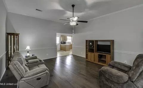 Other - 575 Eaglewood Dr, Florence, MS 39073 photo 3 of 8