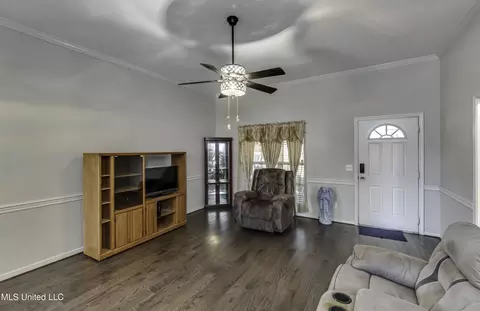 Other - 575 Eaglewood Dr, Florence, MS 39073 photo 4 of 8