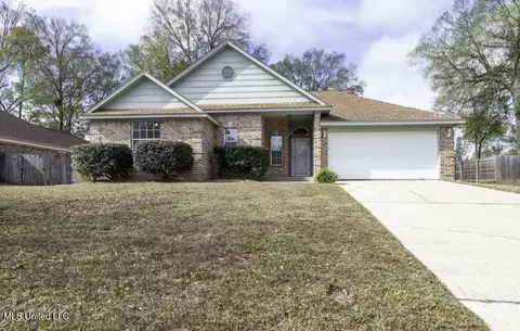 13647 Tara Hills Cir, Gulfport, MS 39503
