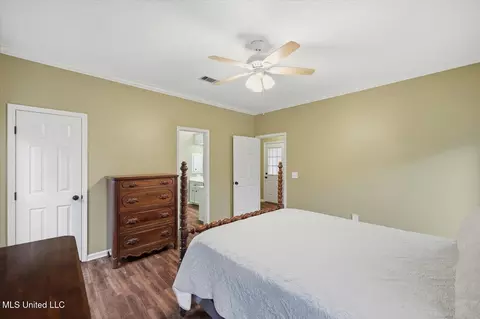 Bedroom - 306 Garden Dr, Brandon, MS 39042 photo 2 of 2