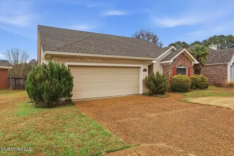 Exterior - 306 Garden Dr, Brandon, MS 39042 photo 6 of 6