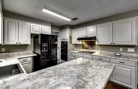 201 Whippoorwill Rd, Brandon, MS 39047 photo 33