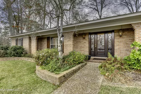 201 Whippoorwill Rd, Brandon, MS 39047 photo 4