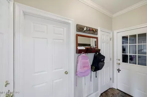 Entry Way - 298 Quail Holw, Madison, MS 39110 photo 3 of 5