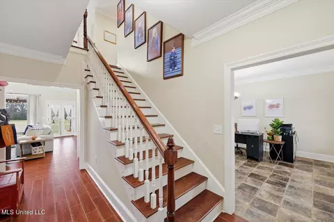 Entry Way - 298 Quail Holw, Madison, MS 39110 photo 1 of 5