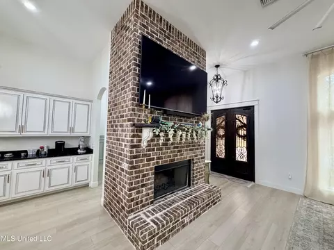 Entry Way - 129 Debert Adams Rd, Lucedale, MS 39452 photo 2 of 3