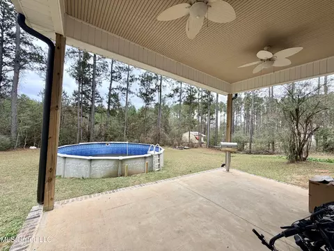 Exterior - 129 Debert Adams Rd, Lucedale, MS 39452 photo 2 of 9