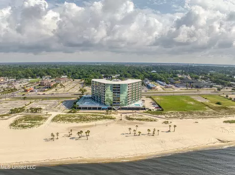 1899 Beach Blvd #202, Biloxi, MS 39531
