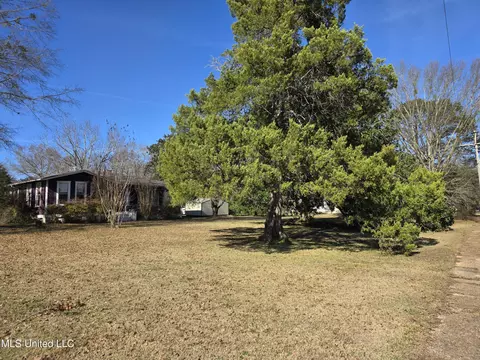 Exterior - 1079 Beech St, Wesson, MS 39191 photo 7 of 7