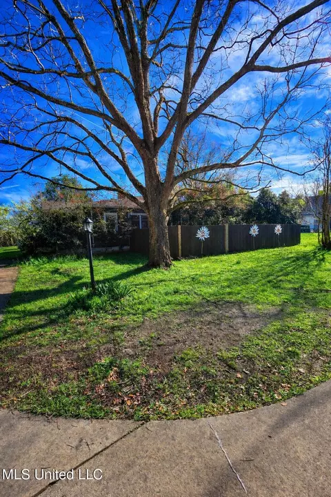 Exterior - 1079 Beech St, Wesson, MS 39191 photo 2 of 7