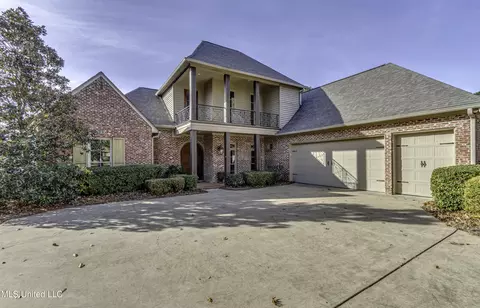 107 Northlake Ln, Madison, MS 39110