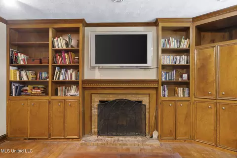 Other - 3831 Tyrone Dr, Jackson, MS 39216 photo 3 of 5