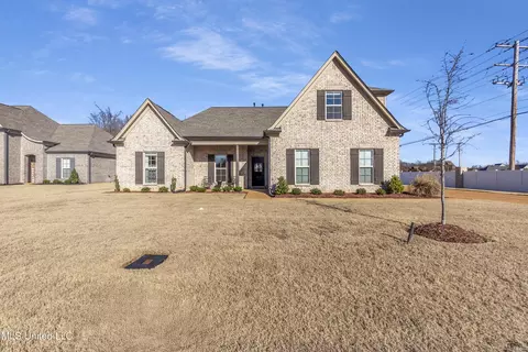 4990 Witt Cv, Olive Branch, MS 38654