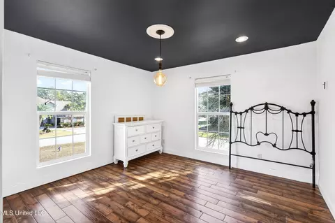 Bedroom - 6730 Alewa Pl, Diamondhead, MS 39525 photo 2 of 3
