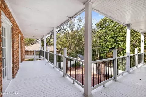 Exterior - 6730 Alewa Pl, Diamondhead, MS 39525 photo 5 of 13