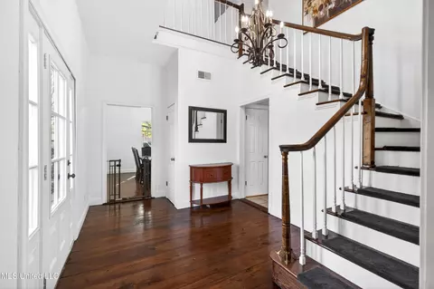 Entry Way - 6730 Alewa Pl, Diamondhead, MS 39525 photo 2 of 7