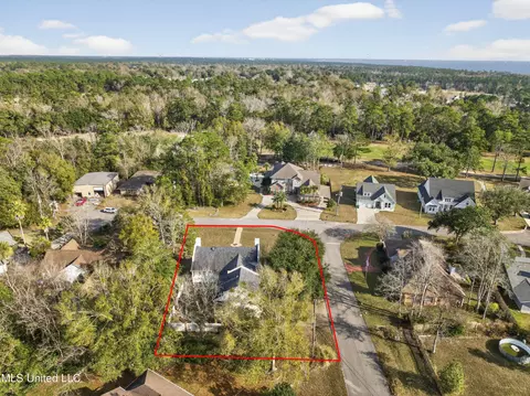 View/Area - 6730 Alewa Pl, Diamondhead, MS 39525 photo 4 of 5